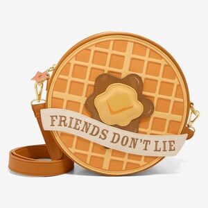 NEW Loungefly Stranger Things Waffle Figural
Scented Crossbody Bag Exclusive